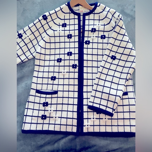 Lilly of California vintage open front cardigan sweater. - Picture 1 of 11